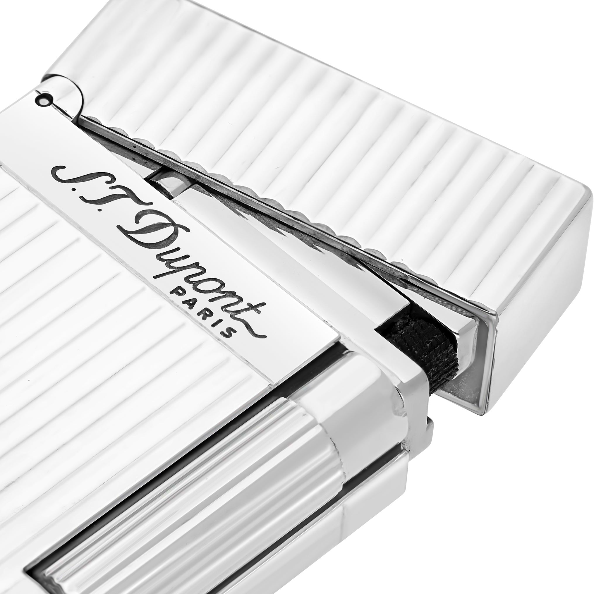ST Dupont LIGNE 2 016817 - Luxury Lighter Silver Chrome | CSC Cigars