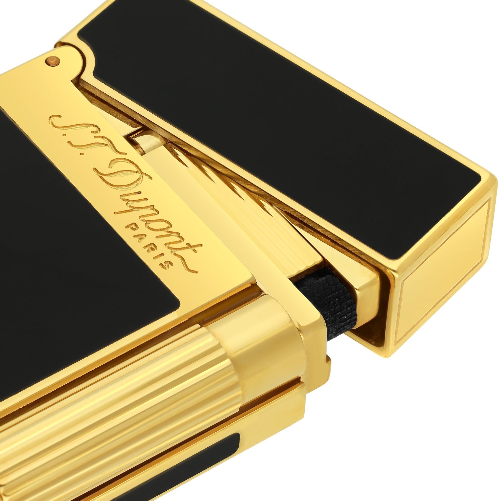 ST Dupont LIGNE 2 016817 - Luxury Lighter Black Chrome | CSC Cigars