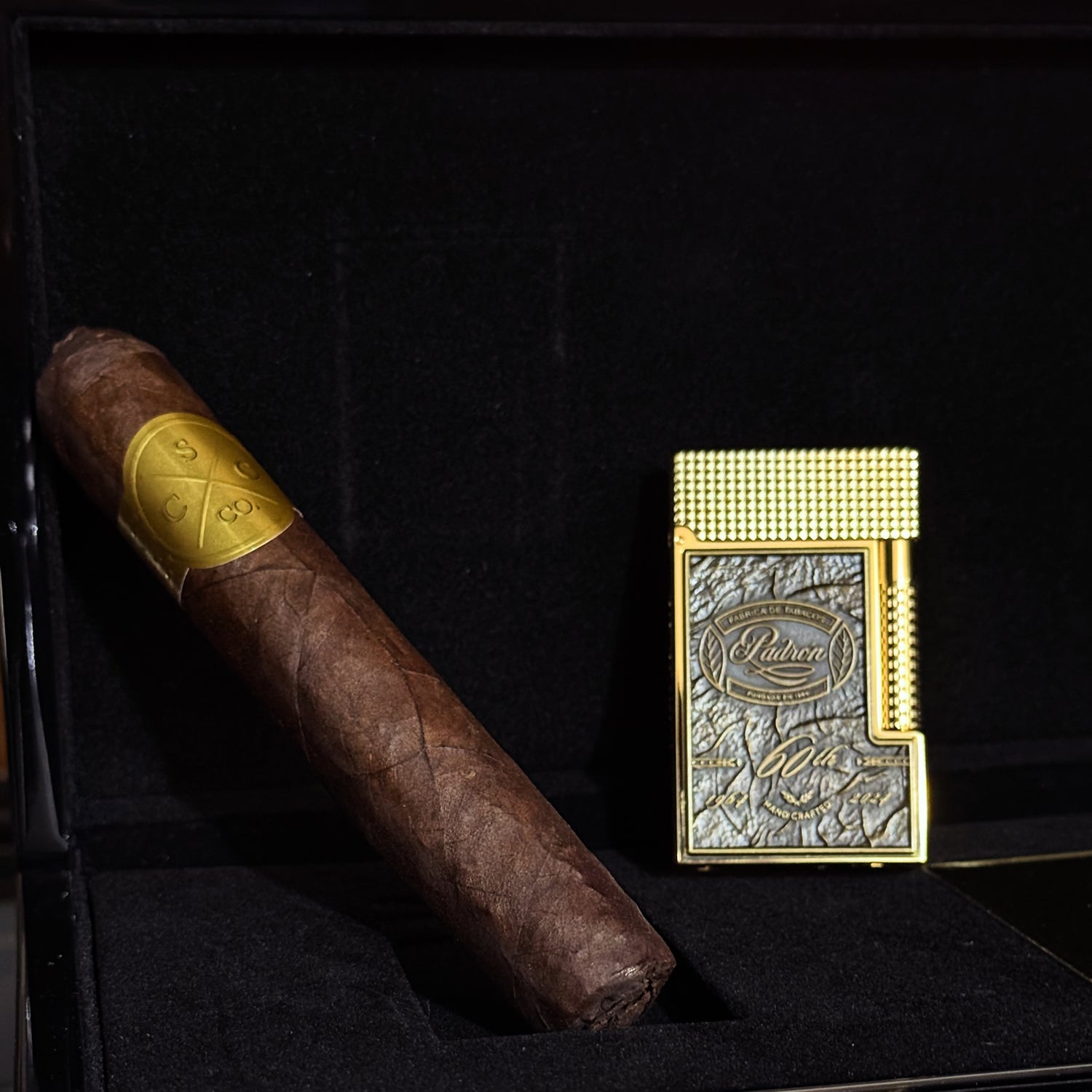 Die neue S.T. Dupont Kollektion: LE NEW GRAND PADRON C23014HC