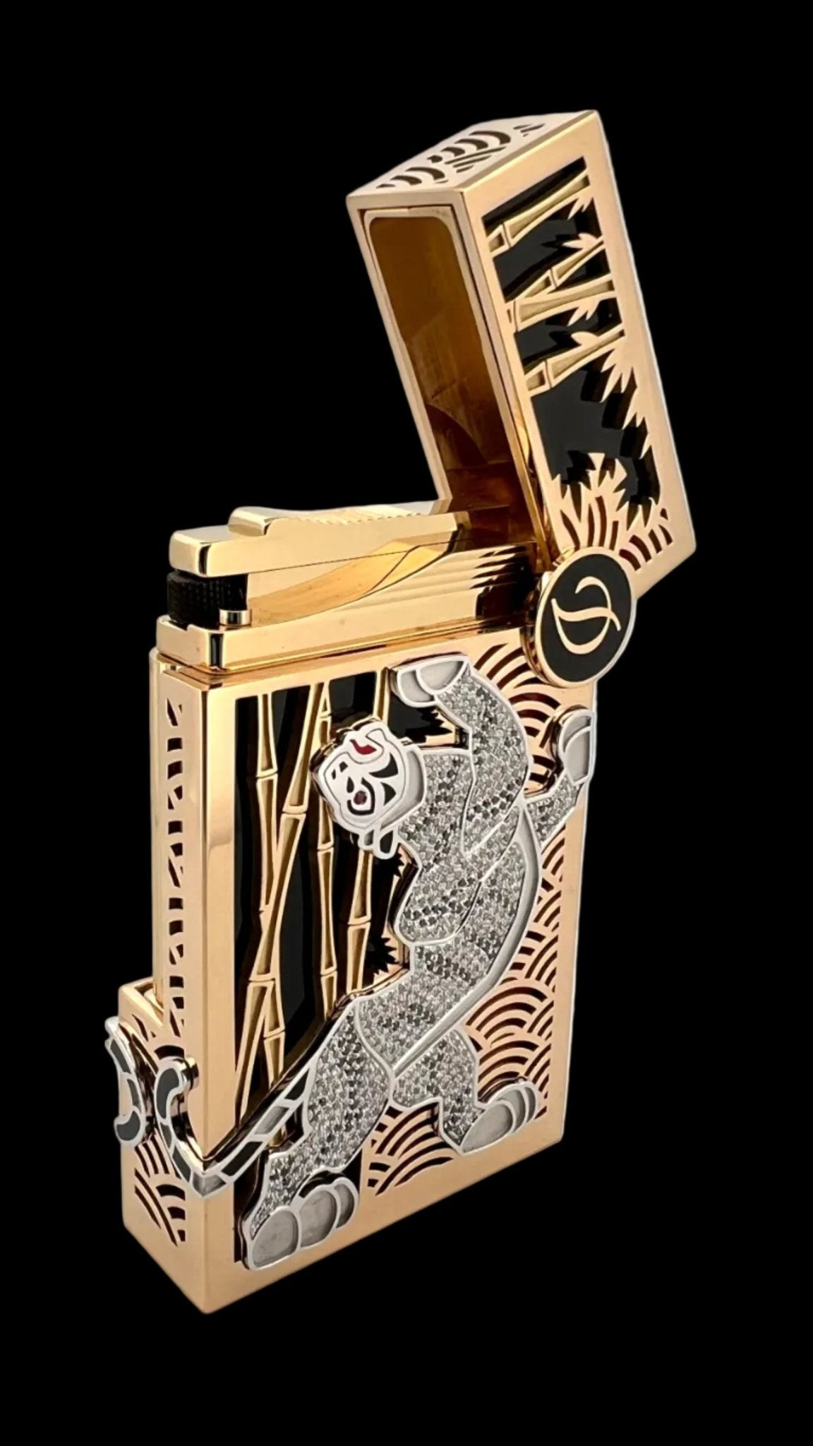 HIGH JEWELRY TIGER 016329 White Tiger Diamond Luxury Lighter - ST. Dupont Paris | CSC Cigars