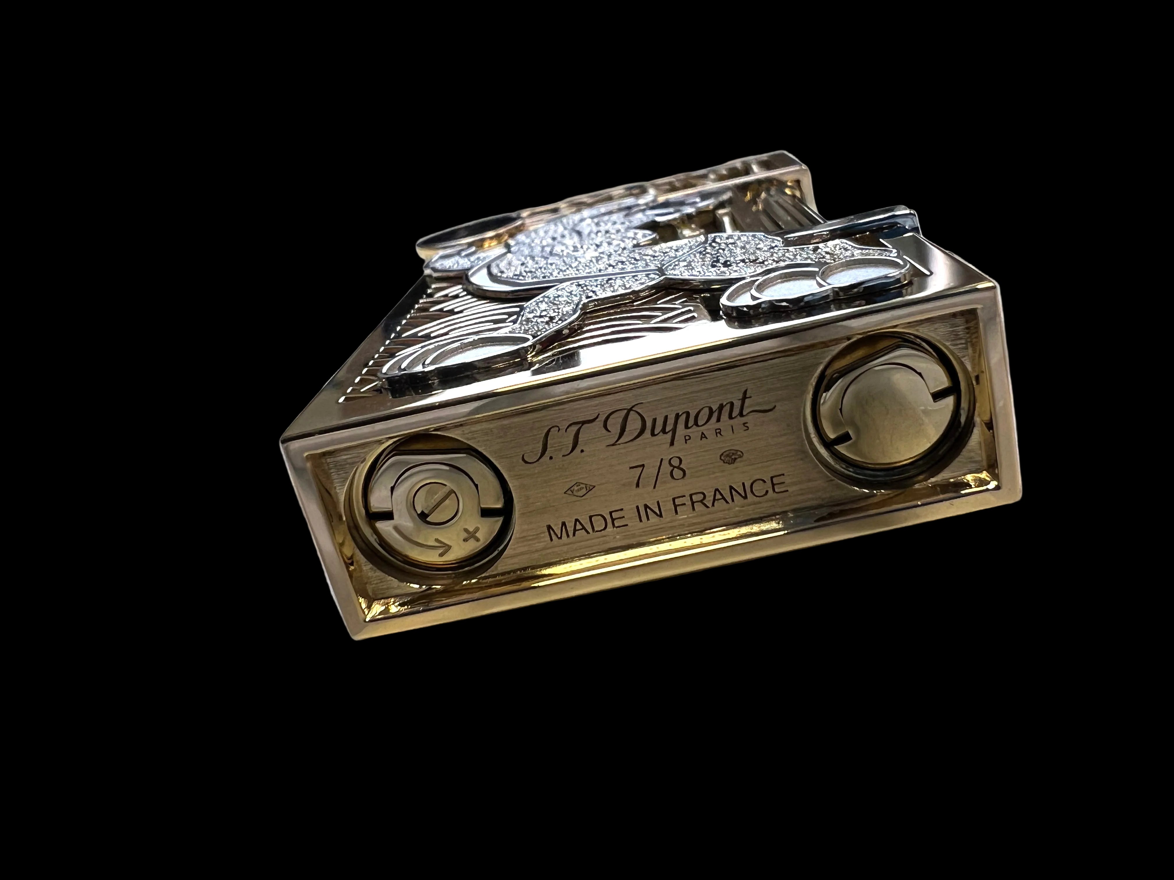 HIGH JEWELRY TIGER 016329 Weißer Tiger Diamant Luxus-Feuerzeug - S.T. Dupont Paris | CSC Cigars